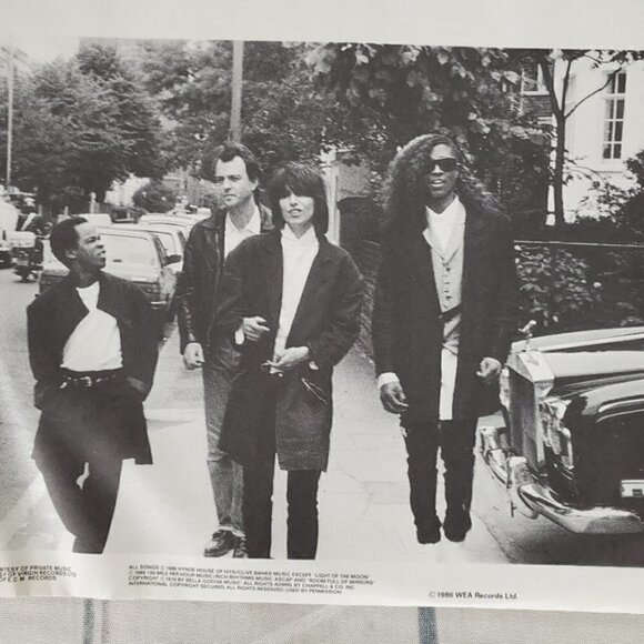 The Pretenders Get Close Vinyl Album 1986 - Picture 5 of 15